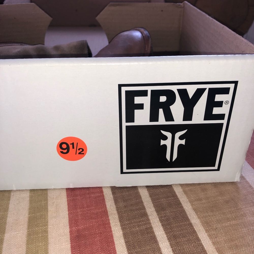 FRYE ankle boots with heel